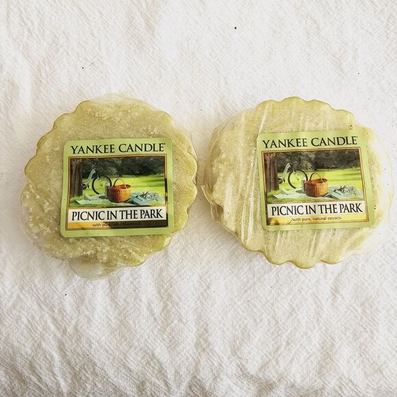 Yankee Candle Wax Tarts Melts Wax Tart Picnic in the Park Two (2) - Picture 1 of 2